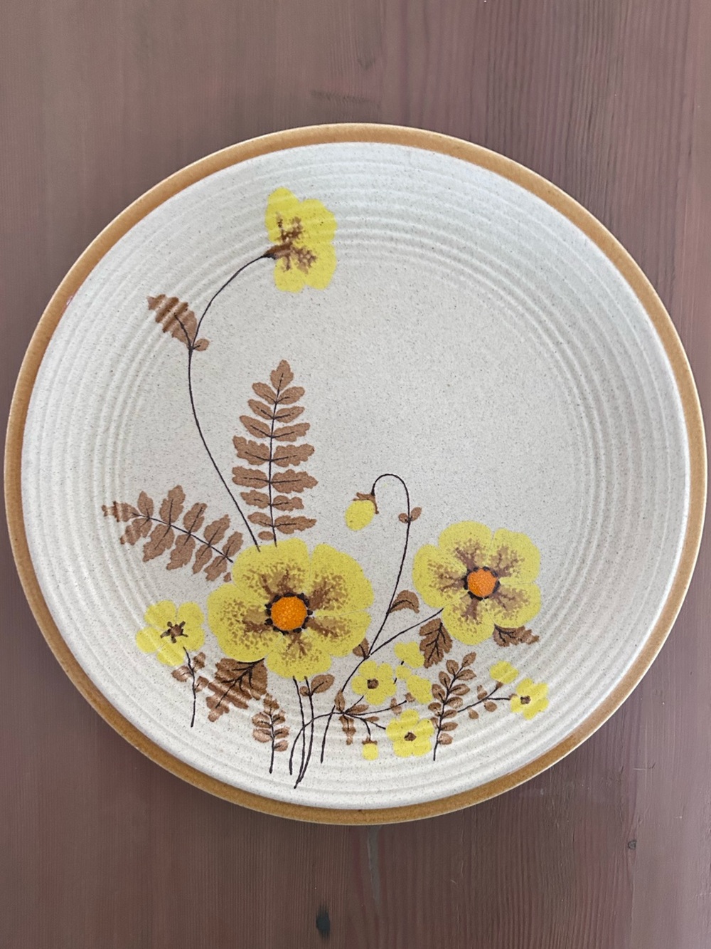 Vintage Mikasa ‘Fernflower’ dinner plate